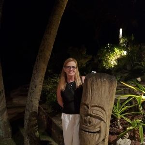 Meet your Posher, Gail